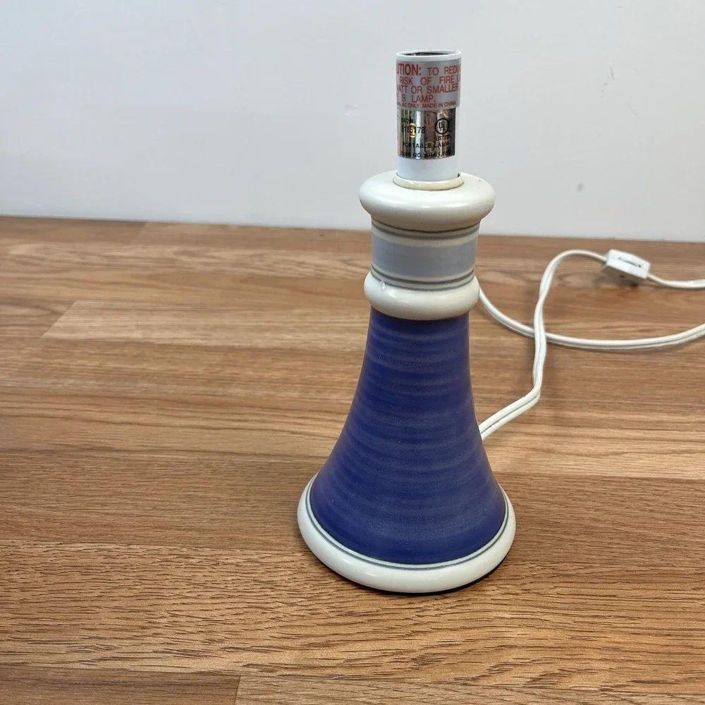 Pfaltzgraff Rio Electric Buffet Lamp- No Shade, Works‎ Great Excellent Condition